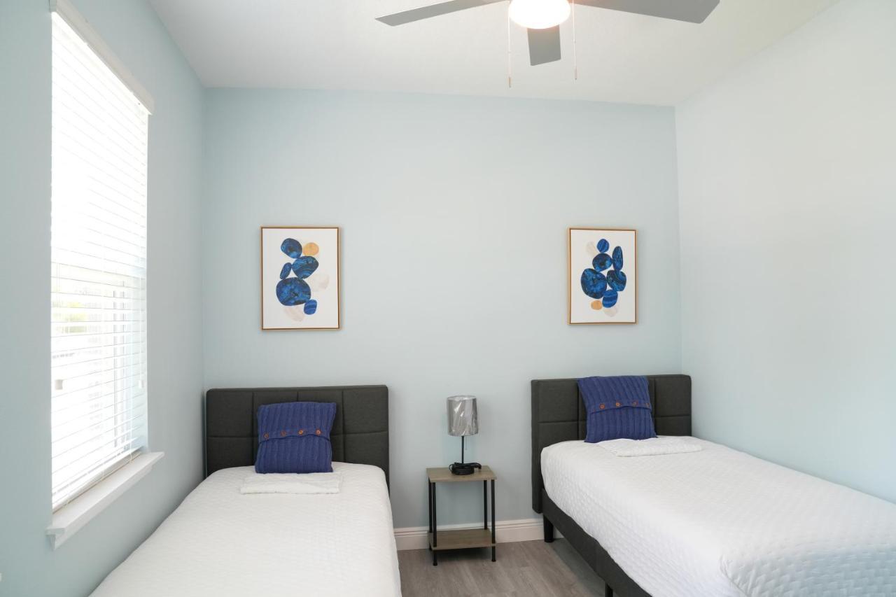 Chestnut Luxury Villas #3 Τάμπα Εξωτερικό φωτογραφία